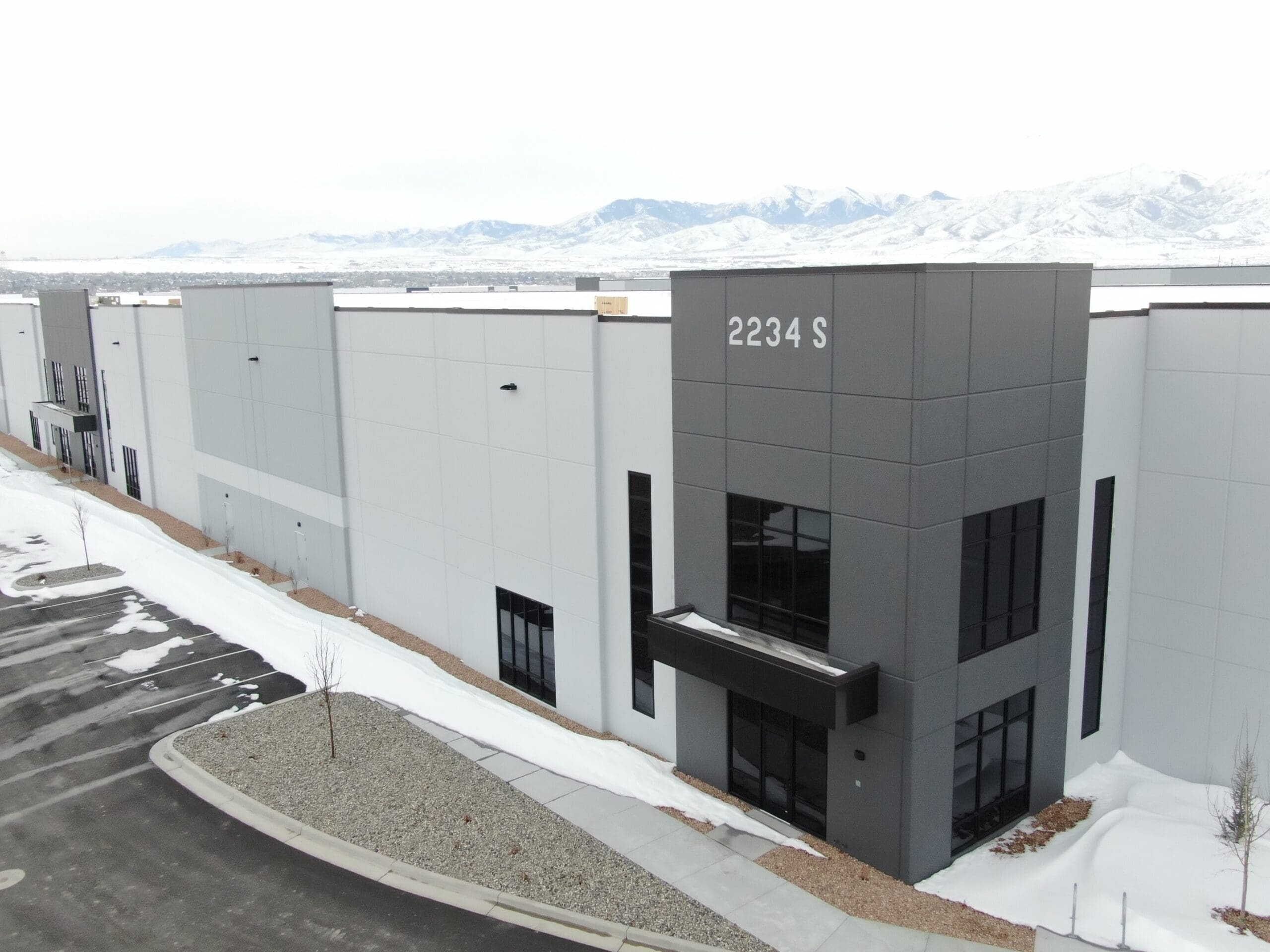 westcore-acquires-400k-sf-raceway-commerce-center-near-salt-lake-city